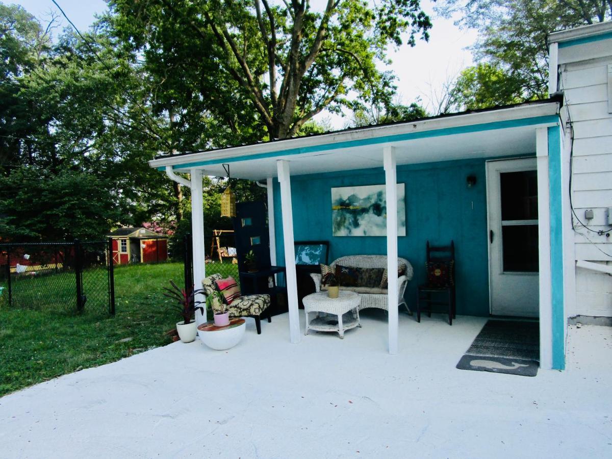 Boho-Chic Studio - Unit 1 Bloomington Exterior photo